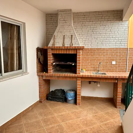 Best 106 - A Casa Amarela Prázdninový dům Atouguia Da Baleia